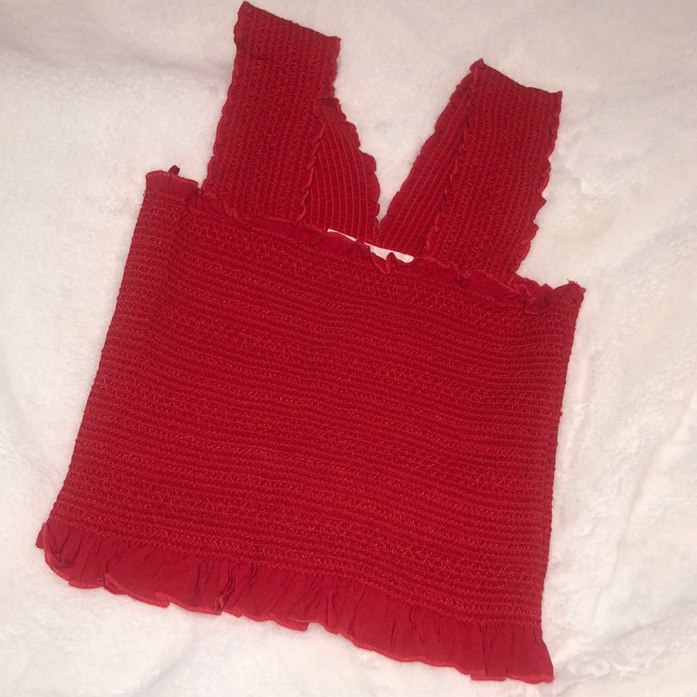 RED SMOCKED CROP TOP